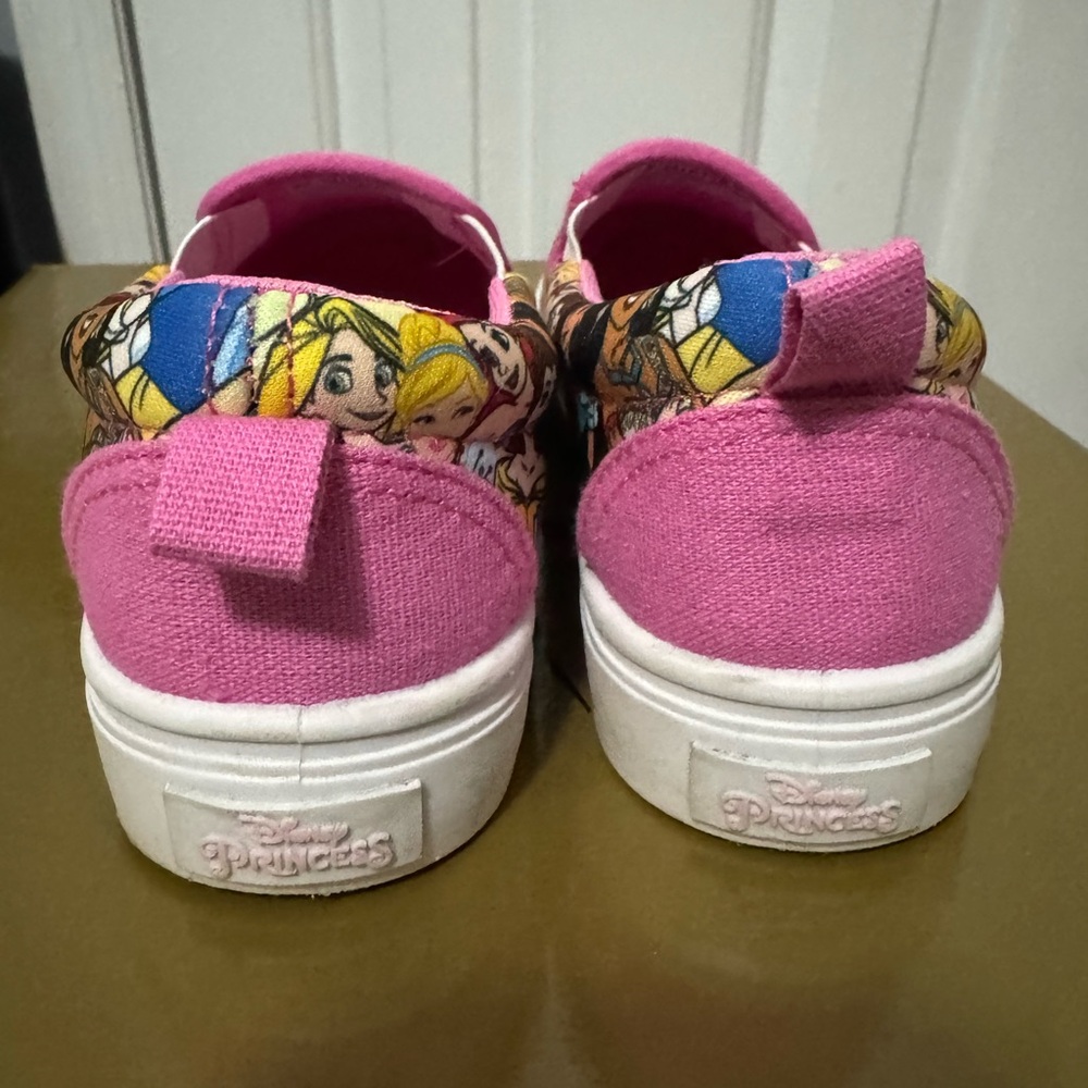 Disney Princess Pink Sneakers Vibrant Slip-On Shoes - Picture 3 of 3